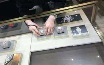 珠宝店日工作总结7篇